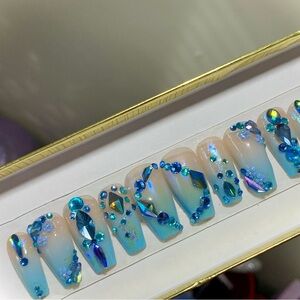 Blue Rhinestone Embellished False Nails